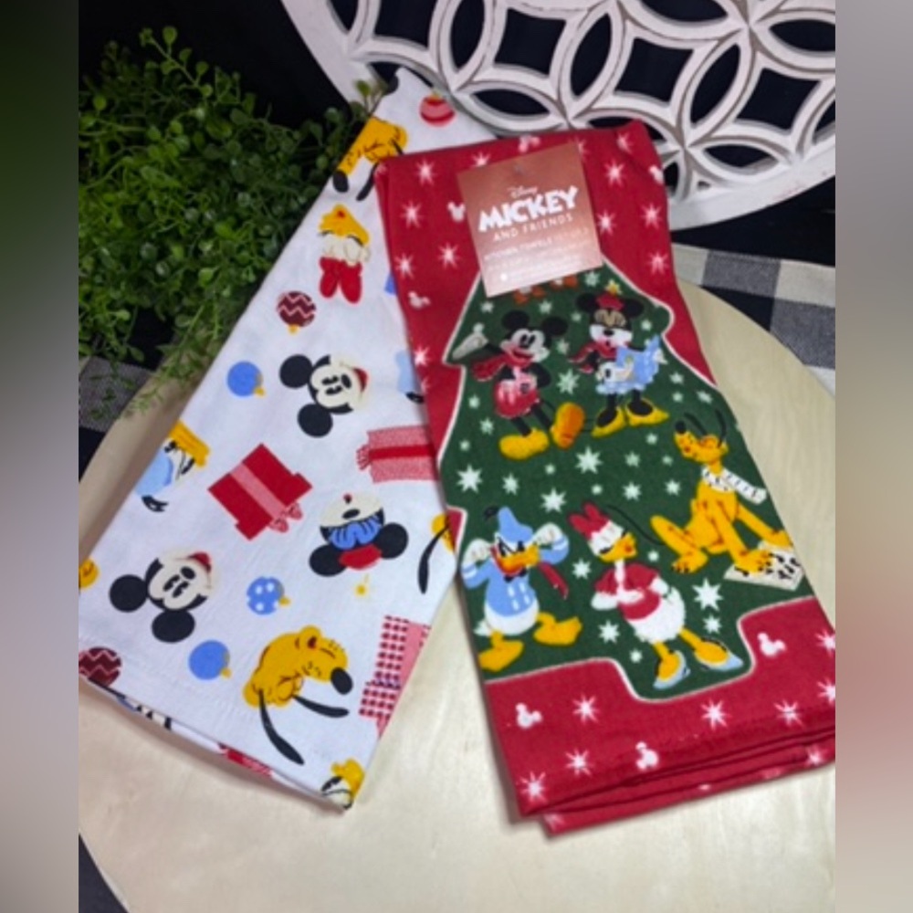 Disney Mickey Mouse Christmas Kitchen Towels 2-Pack Holiday Cotton Dish Towels